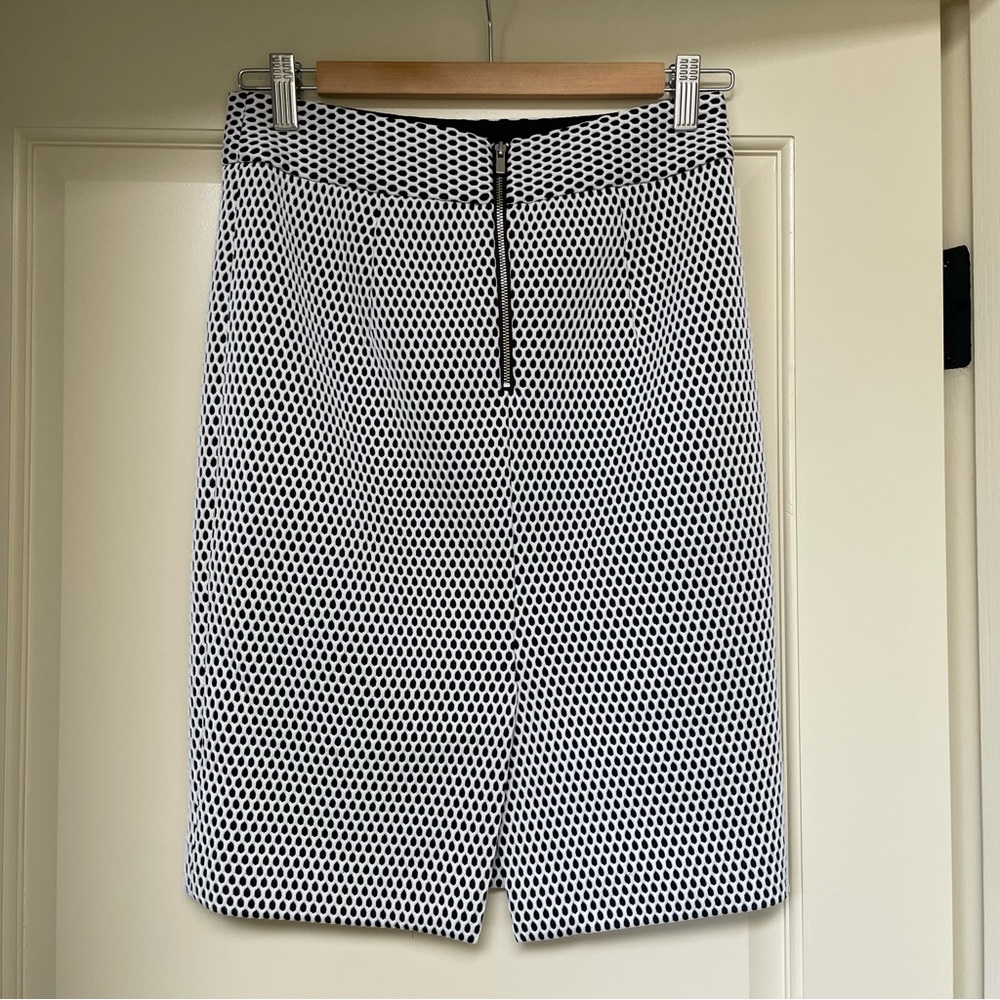 Banana republic black and white pencil skirt